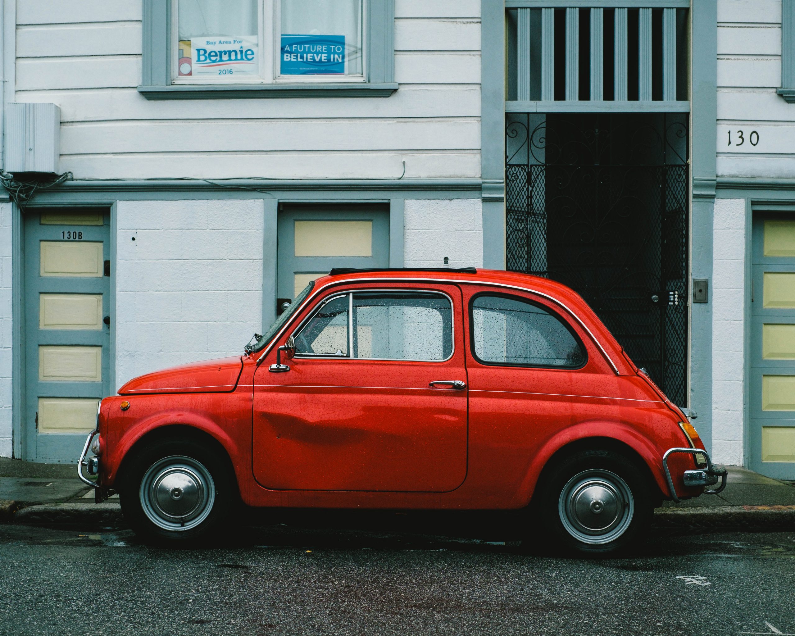 car scrap red car